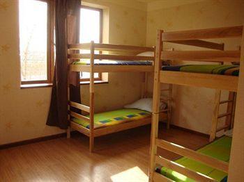 Glide Hostel Ереван Екстериор снимка